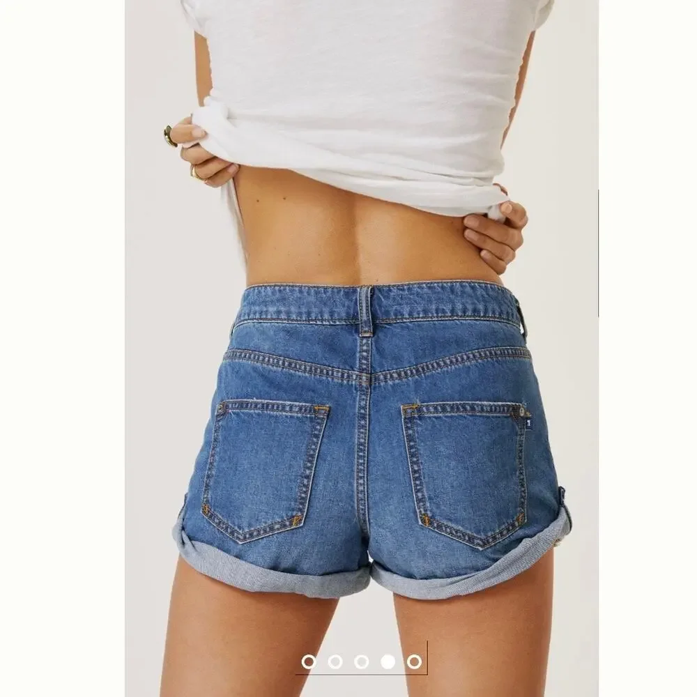 Anthropologie Pilcro Relaxed Denim Shorts Size 32